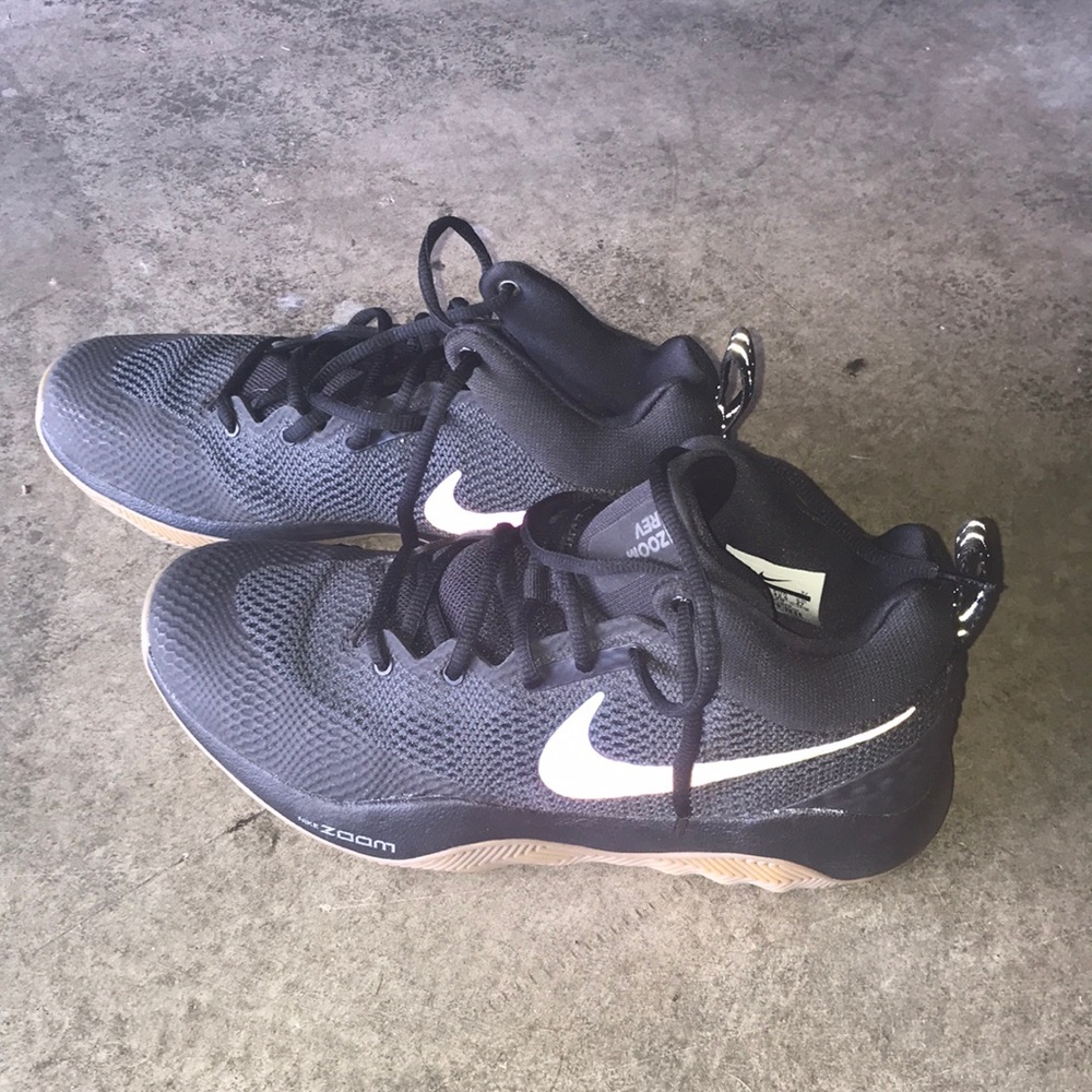 Men’s Nike ZoomRev Basketball shoes